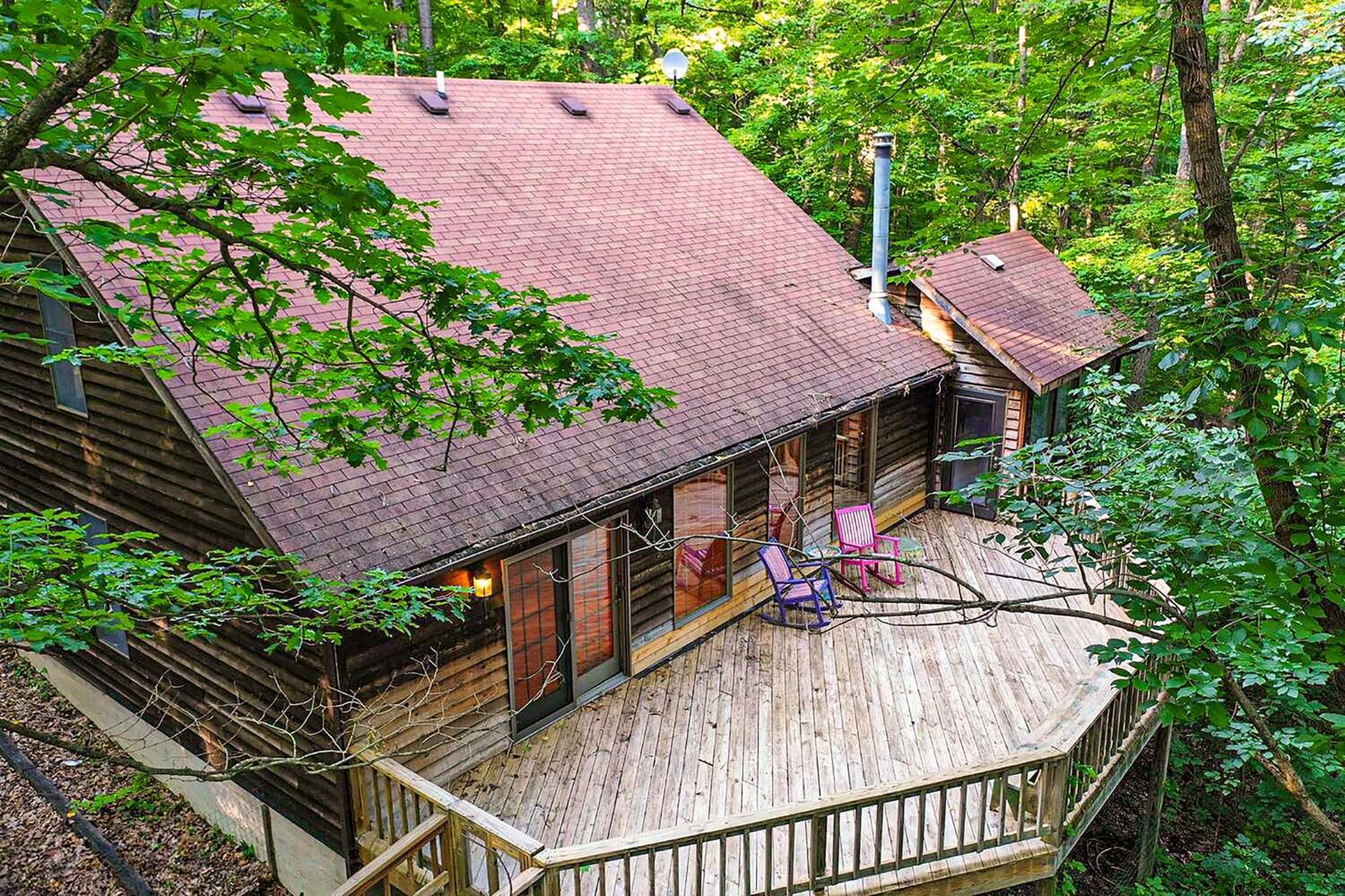 Huge Cabin W Hot Tub, Deck, Grill, Fire Pit, Wifi Berkeley Springs Bagian luar foto